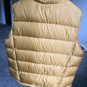 Eddie Bauer Premium Quality Goose Down